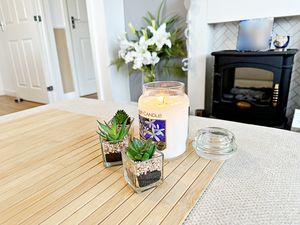 Lounge- click for photo gallery